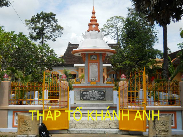 toan-canh-thap-to-khanh-anh (1)