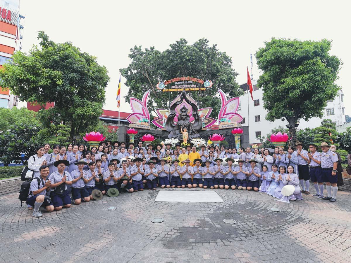 Dâng lễ tưởng niệm Chư Thánh Tử Đạo tại Sài Gòn